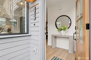 3714 Bagley Ave N, Seattle, WA 98103 - Photo 3