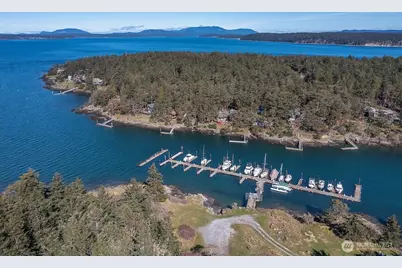 569 Island Drive, Friday Harbor, WA 98250 - Photo 37