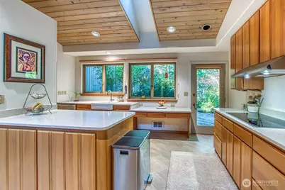 569 Island Drive, Friday Harbor, WA 98250 - Photo 23