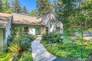 569 Island Dr, Friday Harbor, WA 98250 - Photo 1