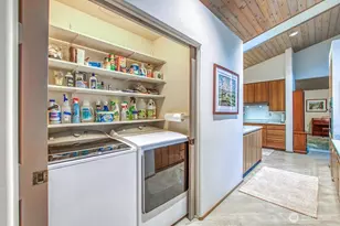 569 Island Dr, Friday Harbor, WA 98250 - Photo 19