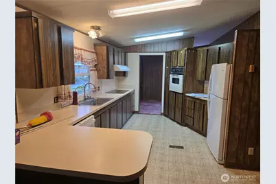 1965 Westside Highway #117, Kelso, WA 98626 - Photo 13