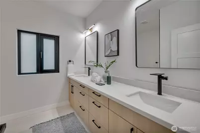 8439 47th Avenue S #B, Seattle, WA 98188 - Photo 29