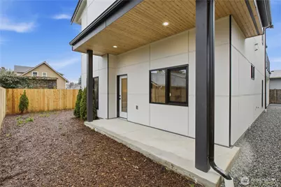 8439 47th Avenue S #B, Seattle, WA 98188 - Photo 35