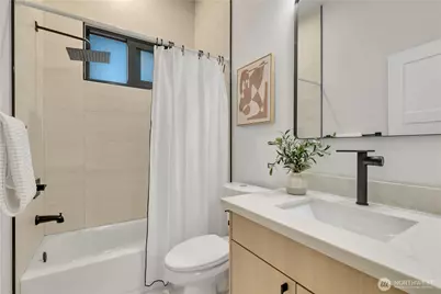 8439 47th Avenue S #B, Seattle, WA 98188 - Photo 17