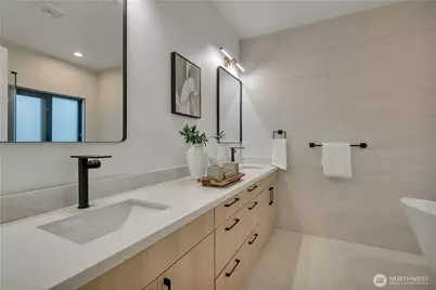 8439 47th Avenue S #B, Seattle, WA 98188 - Photo 23