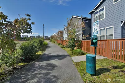 218 SW 96th Lane, Seattle, WA 98106 - Photo 25