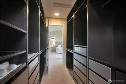 218 SW 96th Lane, Seattle, WA 98106 - Photo 17