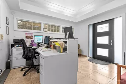 1200 Lakeway Drive #3, Bellingham, WA 98229 - Photo 7