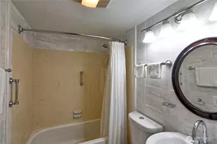 20131 61st Pl W, Lynnwood, WA 98036 - Photo 11