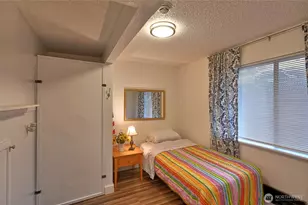 20131 61st Pl W, Lynnwood, WA 98036 - Photo 13