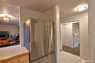 20131 61st Pl W, Lynnwood, WA 98036 - Photo 5