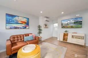 3015 61st Ave SW, Seattle, WA 98116 - Photo 3