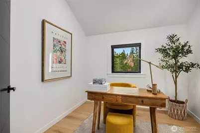 9661 NE Pine Street, Bainbridge Island, WA 98110 - Photo 31