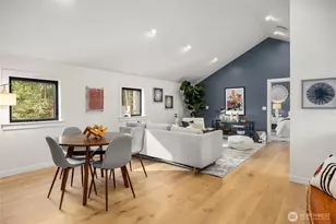 9661 NE Pine St, Bainbridge Island, WA 98110 - Photo 25