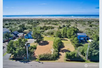 317 Sand Dune Avenue NW, Ocean Shores, WA 98569 - Photo 1