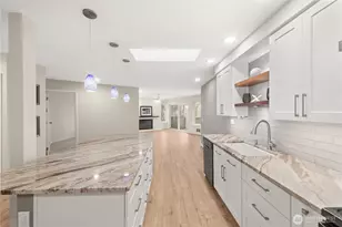 4214 West LK Sammamish Pkwy NE, Redmond, WA 98052 - Photo 7