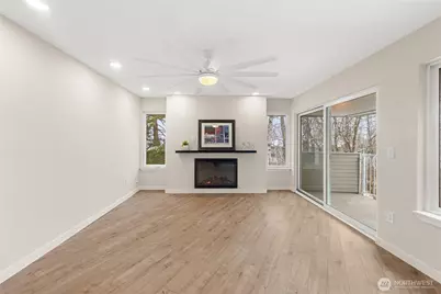 4214 W Lake Sammamish Parkway NE #310, Redmond, WA 98052 - Photo 11