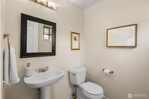 22669 Fern Reach Circle NE, Redmond, WA 98053 - Photo 15