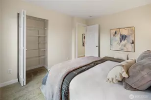 22669 Fern Reach Circle NE, Redmond, WA 98053 - Photo 17