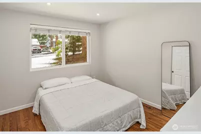 13780 NE 76th Place, Redmond, WA 98052 - Photo 17