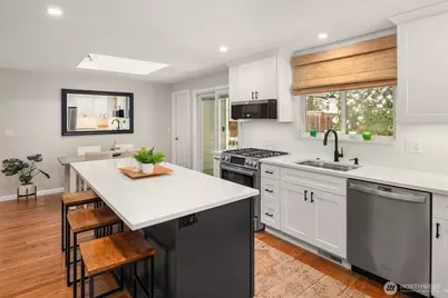 13780 NE 76th Place, Redmond, WA 98052 - Photo 9