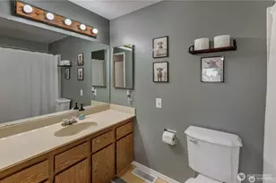 15020 111th Ave Ct E, Puyallup, WA 98374 - Photo 17
