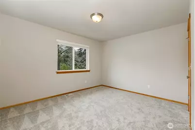 19923 10th Avenue W, Lynnwood, WA 98036 - Photo 23