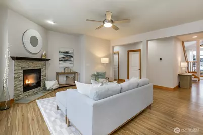 19923 10th Avenue W, Lynnwood, WA 98036 - Photo 5