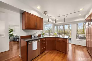 7250 Old Redmond Rd, Redmond, WA 98052 - Photo 9