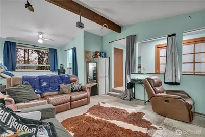 20327 W Richmond Road, Bothell, WA 98021 - Photo 5