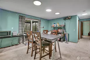 20327 W Richmond Rd, Bothell, WA 98021 - Photo 9