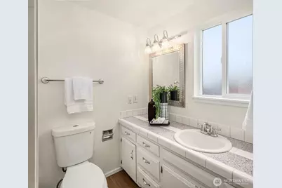 1113 180th Street SW, Lynnwood, WA 98037 - Photo 23