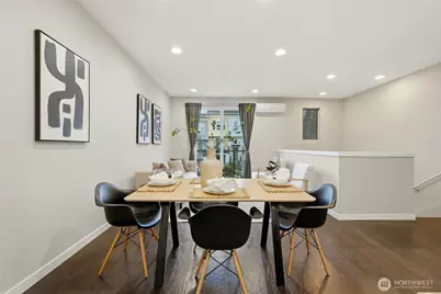 14606 35th Court NE, Lake Forest Park, WA 98155 - Photo 9