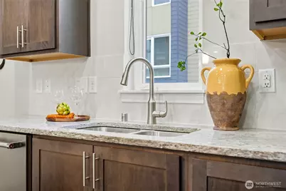 14606 35th Court NE, Lake Forest Park, WA 98155 - Photo 17