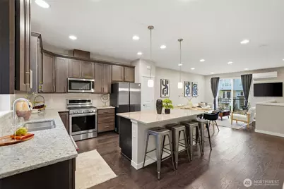 14606 35th Court NE, Lake Forest Park, WA 98155 - Photo 11