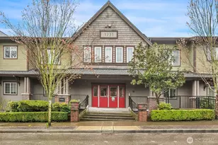 1731 10th Ave NE, Issaquah, WA 98029 - Photo 1