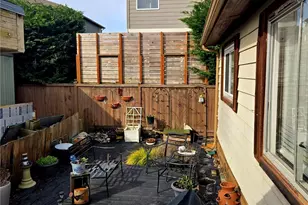 1114 29th St Pl NW, Puyallup, WA 98371 - Photo 3