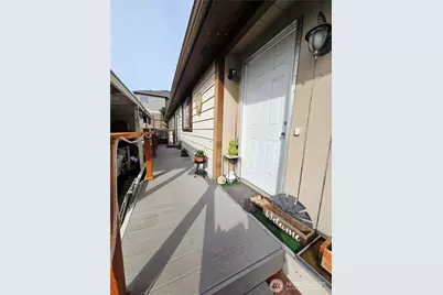 1114 29th St Place NW #29, Puyallup, WA 98371 - Photo 3