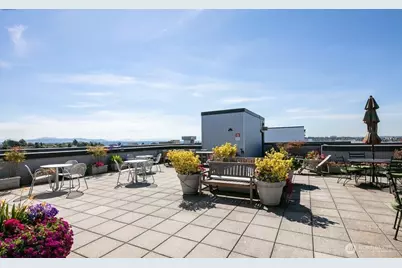 303 23rd Avenue S #304, Seattle, WA 98144 - Photo 23