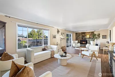 18107 25th St Avenue Ct E, Lake Tapps, WA 98391 - Photo 5