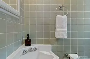 3731 N 29th St, Tacoma, WA 98407 - Photo 17