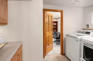 11340 Alton Ave NE, Seattle, WA 98125 - Photo 23