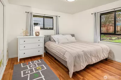 11340 Alton Avenue NE, Seattle, WA 98125 - Photo 15