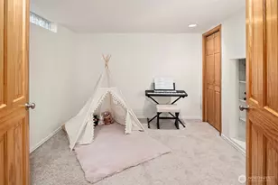 11340 Alton Ave NE, Seattle, WA 98125 - Photo 19