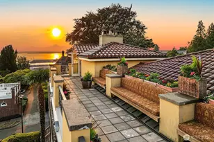 623 W Highland Dr, Seattle, WA 98119 - Photo 5