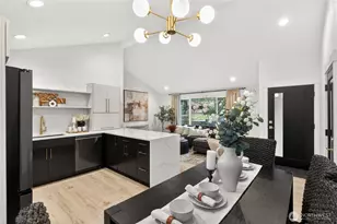 14551 Ashworth Ave N, Shoreline, WA 98133 - Photo 9