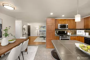 12621 156th Ave SE, Renton, WA 98059 - Photo 11