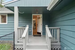 2023 Vine Rd, Brier, WA 98036 - Photo 3