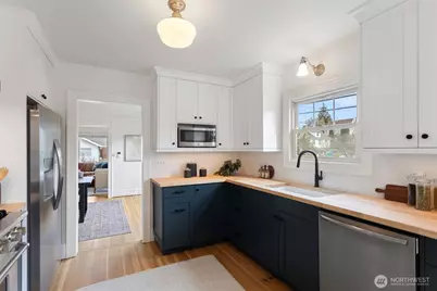 1425 S Hanford Street, Seattle, WA 98144 - Photo 11